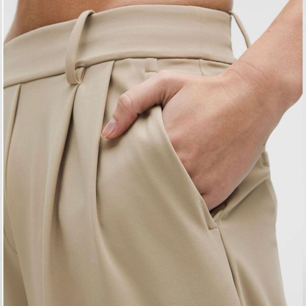 Lululemon Daydrift High-Rise Trouser Pants Size M Khaki Stretch Wide Leg - Picture 5 of 10